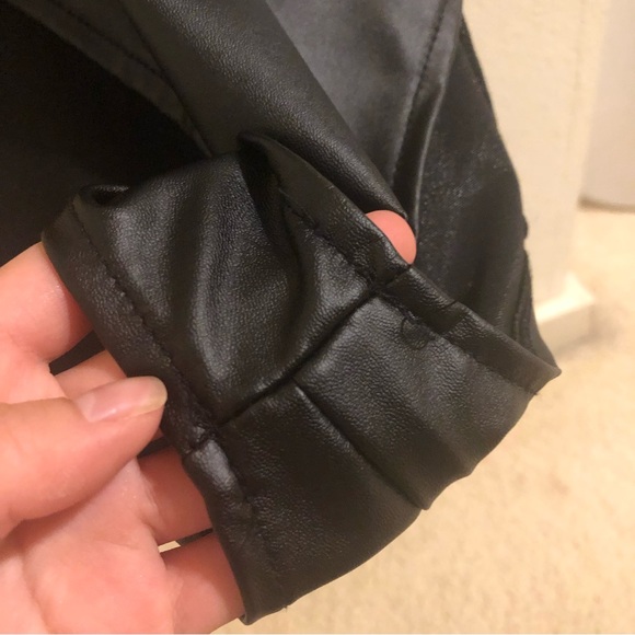 Black (Fo leather) Strapless Leotard - Picture 7 of 13